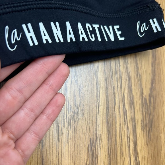 NEW LAHANA Active Blair Crop Top, Sports Bra - Picture 6 of 11